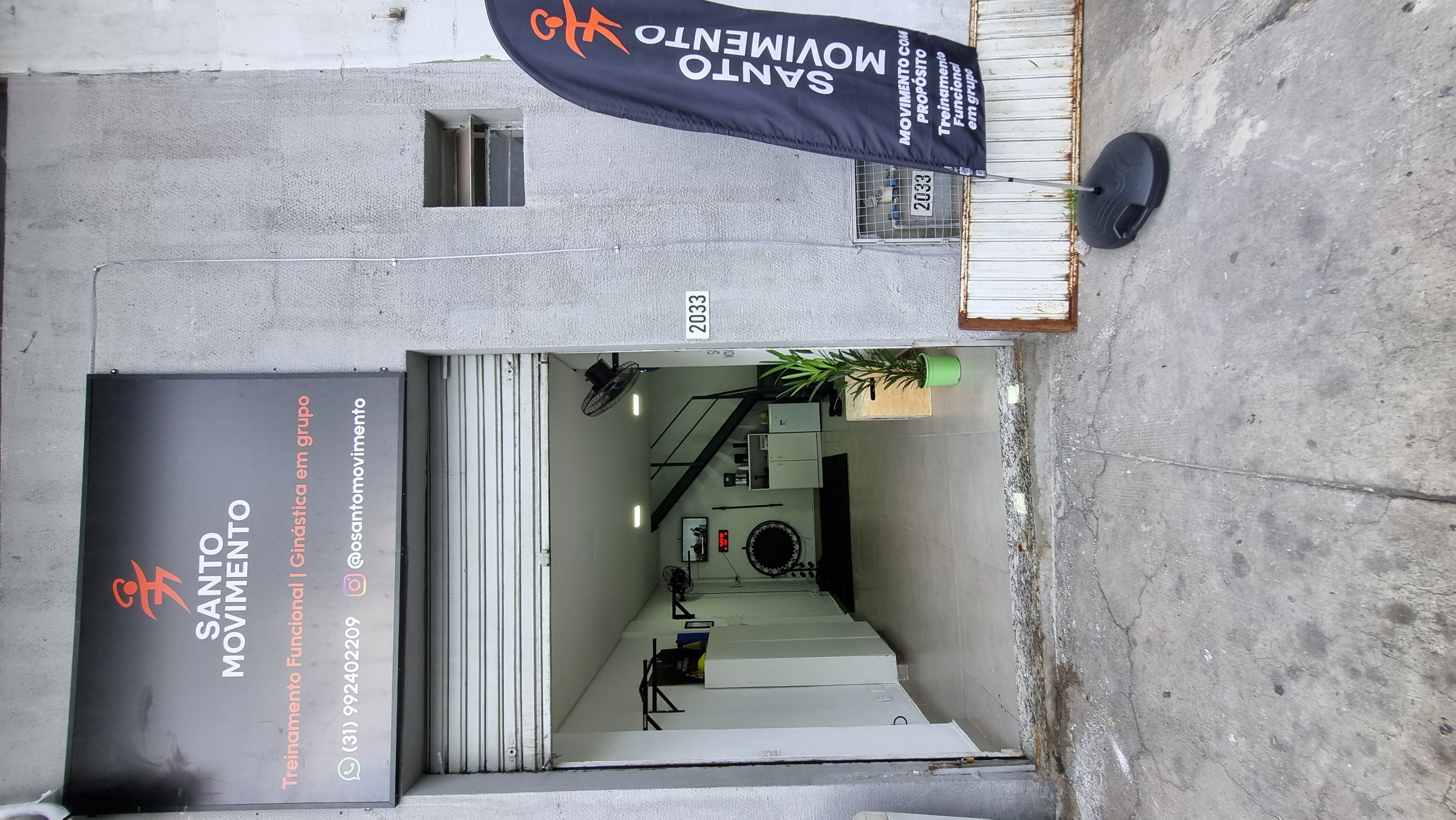 Fachada do O Santo Movimento